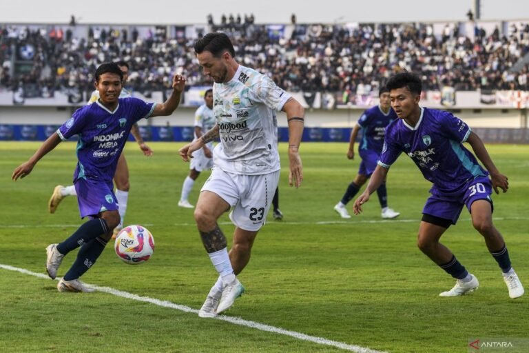 Analisis: Persita Tangerang Punya Peluang Besar untuk Menang Melawan Persib