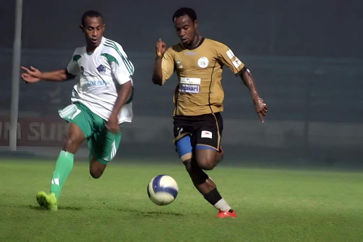 Mantan Pemain Persebaya Asal Liberia Dilaporkan Meninggal Dunia