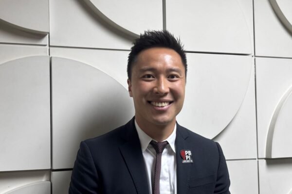 Berikut beberapa alternatif judul yang bisa menggambarkan hasil pramusim Persik dengan fokus pada Arthur:

1. "Arthur Bersinar: Evaluasi Hasil Pramusim Persik"
2. "Berkat Keberanian Arthur: Hasil Pramusim Persik yang Menjanjikan"
3. "Persik Melangkah Pasti: Performa Arthur di Pramusim"
4. "Arthur dan Tantangan Baru: Menyongsong Musim dengan Hasil Pramusim Persik"
5. "Kinerja Mengesankan Arthur: Insight dari Pramusim Persik"

Silakan pilih atau sesuaikan judul sesuai kebutuhan!